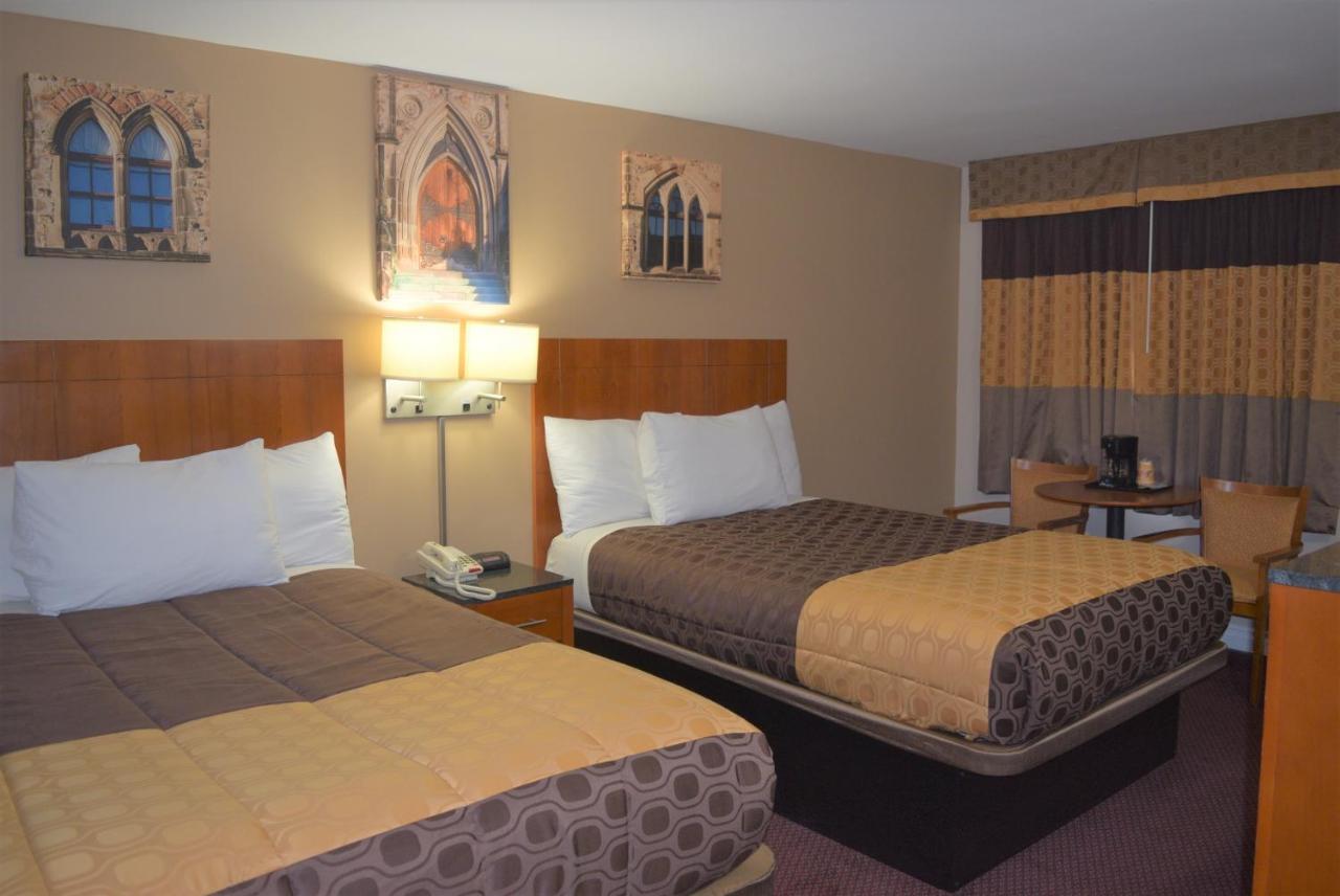Knights Inn Arnprior Kültér fotó
