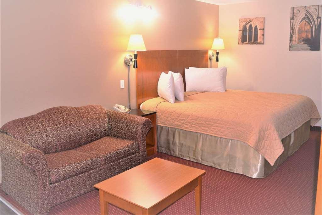 Knights Inn Arnprior Szoba fotó